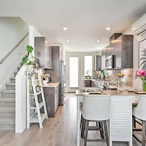Stylish Townhome In Ballard Apartment Seattle